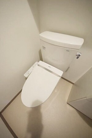 ライジングプレイス綾瀬二番館の物件内観写真